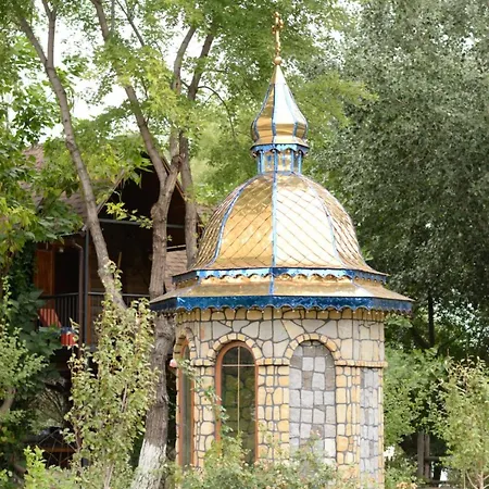 Apart Hotel Lake Apartments Київ